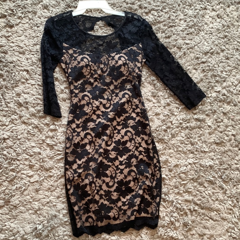Dress open back